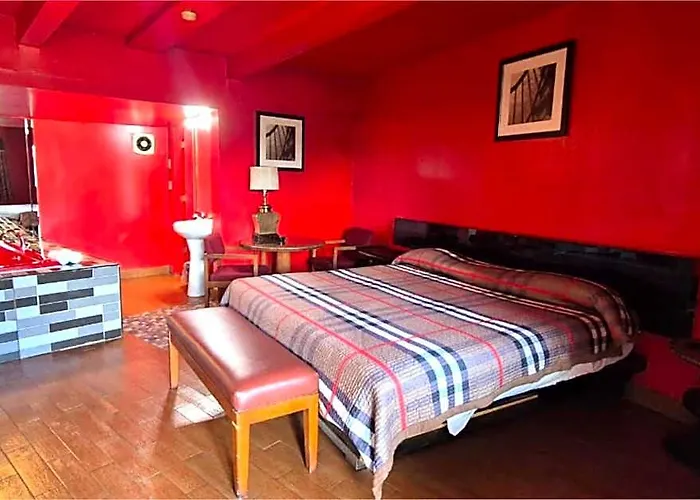 Hotel Saratoga By Capital O Near Midway Airport Il Chicago
