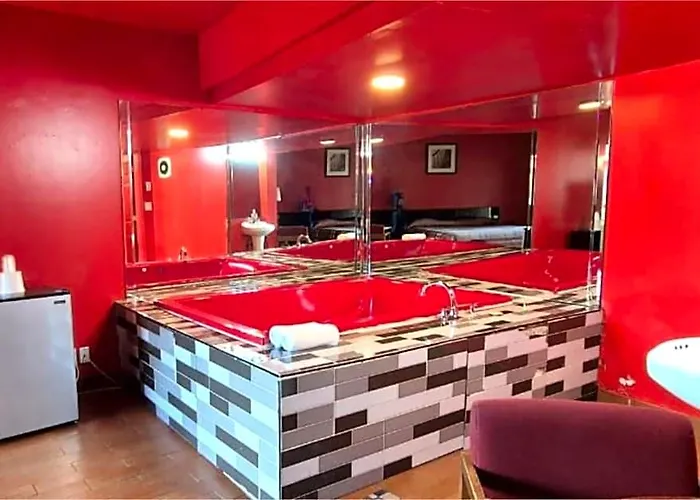 Hotel Saratoga By Capital O Near Midway Airport Il 2*